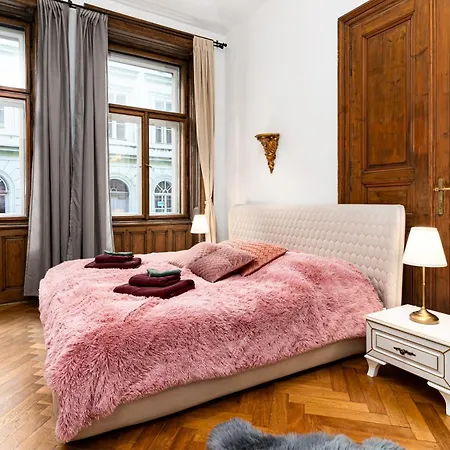Royal Imperium Apartment Prag