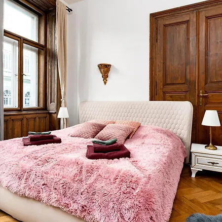 Royal Imperium Apartment